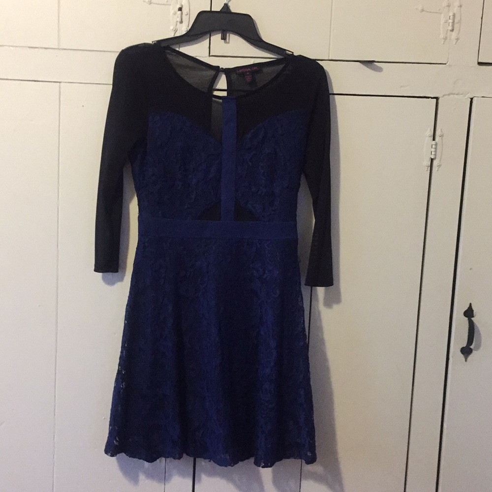 Black & Blue short party dress